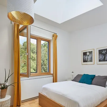 Apartamento Days - W 2bdr - 3 Balconies - Garage - Next To Park *