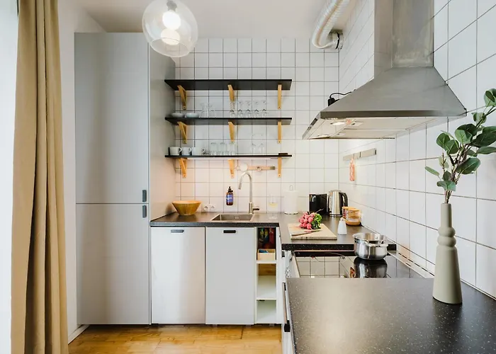 Appartement Days - Two-bedroom Loft With 3 Terraces And Parking In Hip Zizkov *